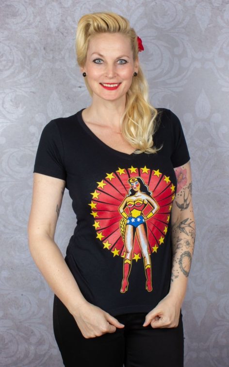 Pinky Star Damen T-Shirt - Wonder Woman von Rockabilly Rules