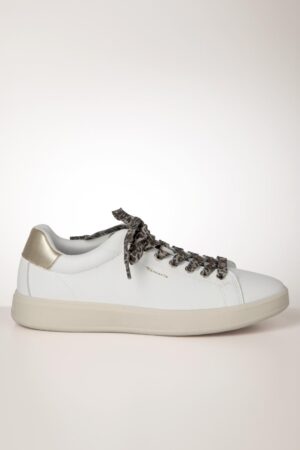 Tori Sneaker in Off White