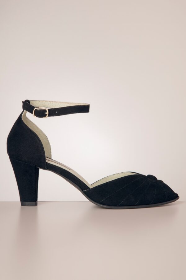 Carice Leather Peeptoe Pumps in Schwarz
