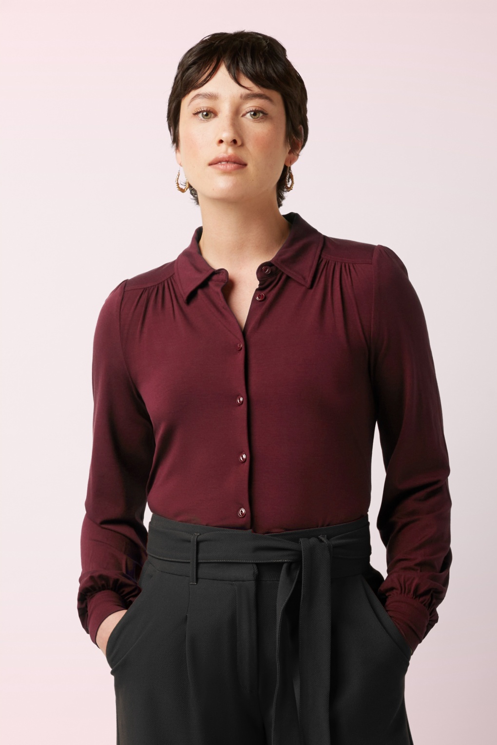Carina EcoVero Bluse in Rhabarberrot