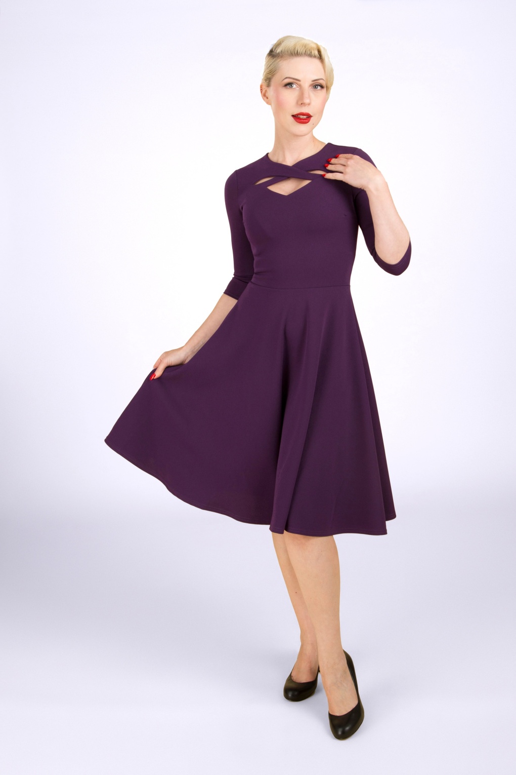 Leah Swing Kleid in Aubergine