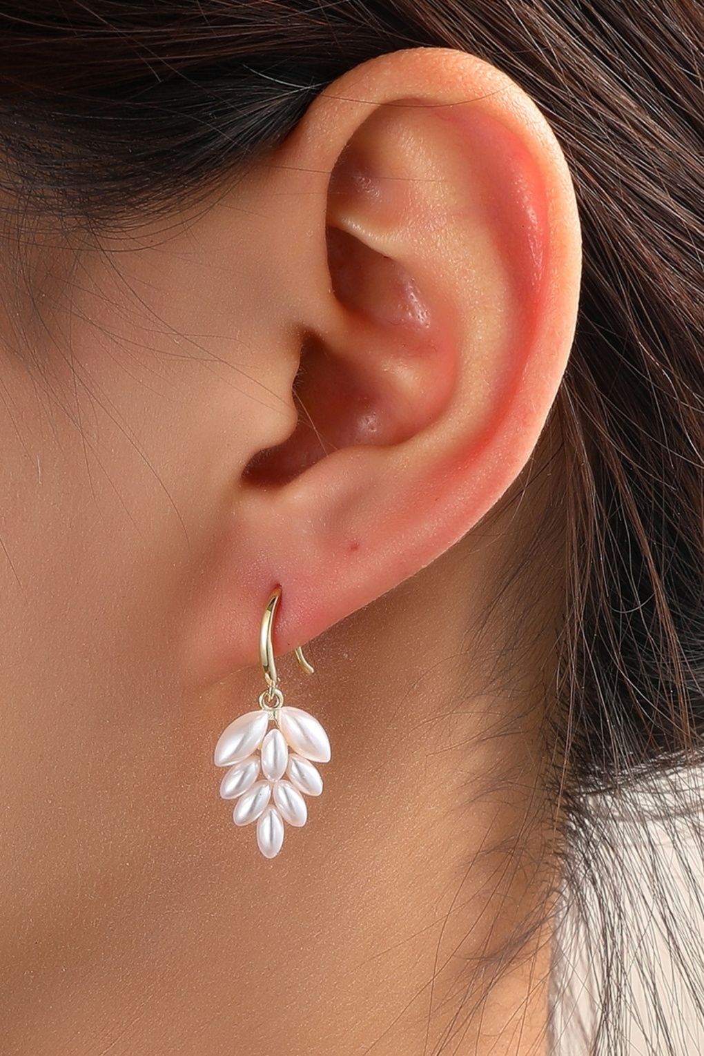 Pearly Leaves Ohrringe in Gold