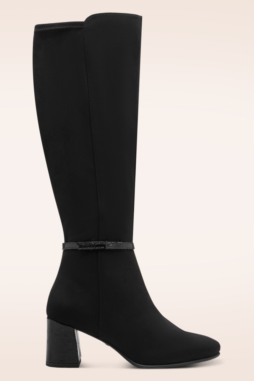 Serena Stiefel in Schwarz