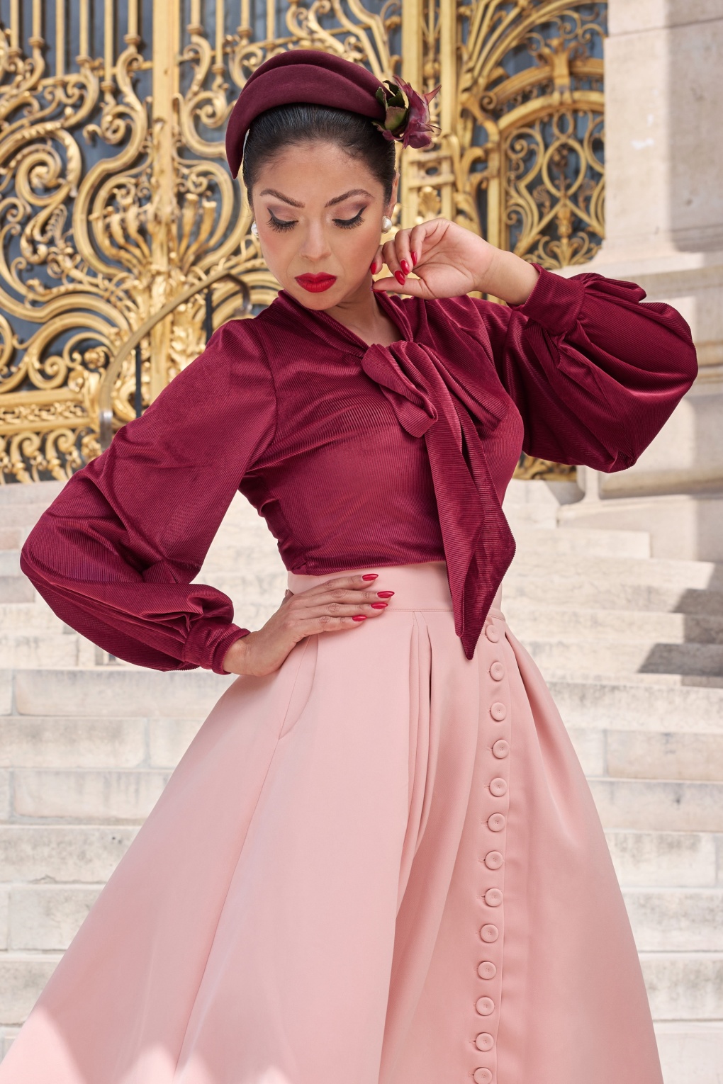 Leila Favora Samt Rib Top in Himbeerrot