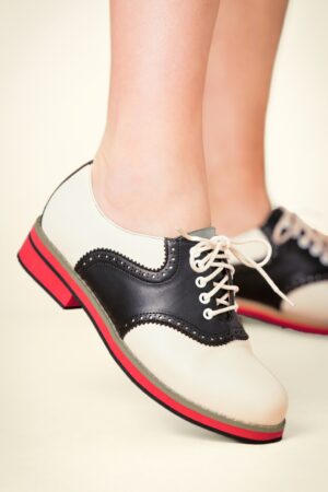 Old Soul Dancer Schuhe in Weiß und Schwarz