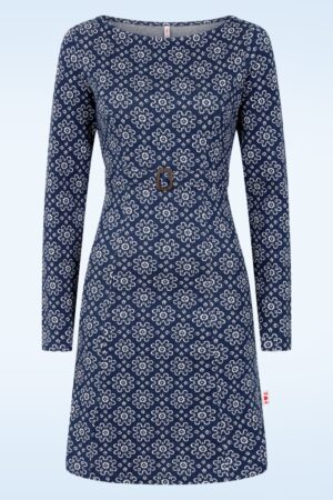 California Calling Strickkleid in Alpine-Rose-Jacquard-Blau