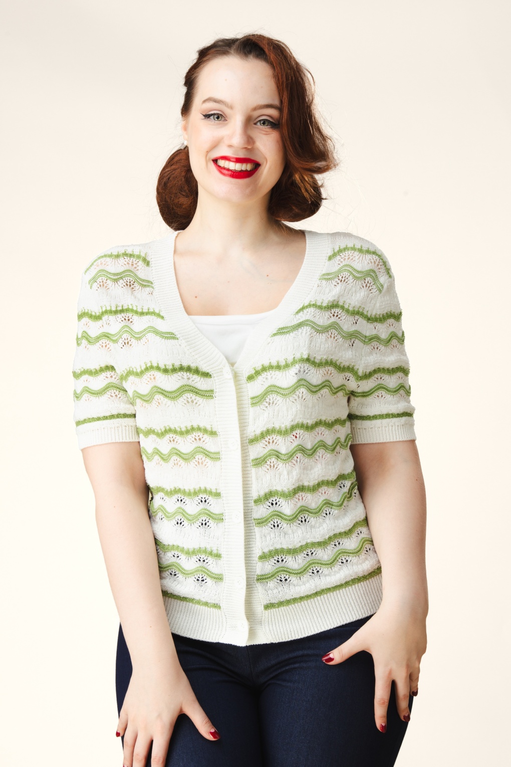 Exklusiv bei Topvintage ~ Daisy Cardigan in Weiß und Grün