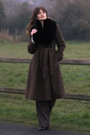 Exklusiv bei Topvintage ~ Grace Karomantel in A-Linie Dunkelbraun