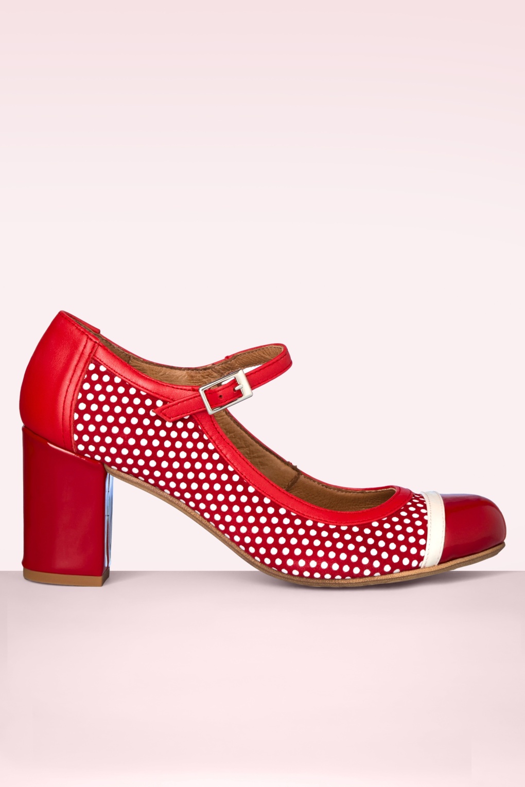 Charol Leder Mary Jane Pumps in Rot