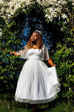 Exklusiv von Topvintage ~ Holly Bridal Swing Kleid in Weiß