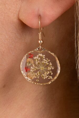Gepresste Wiesenblumen Ohrringe.