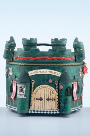 Shakespeare's Theatre: Hamlet Cora Tas in Blau.