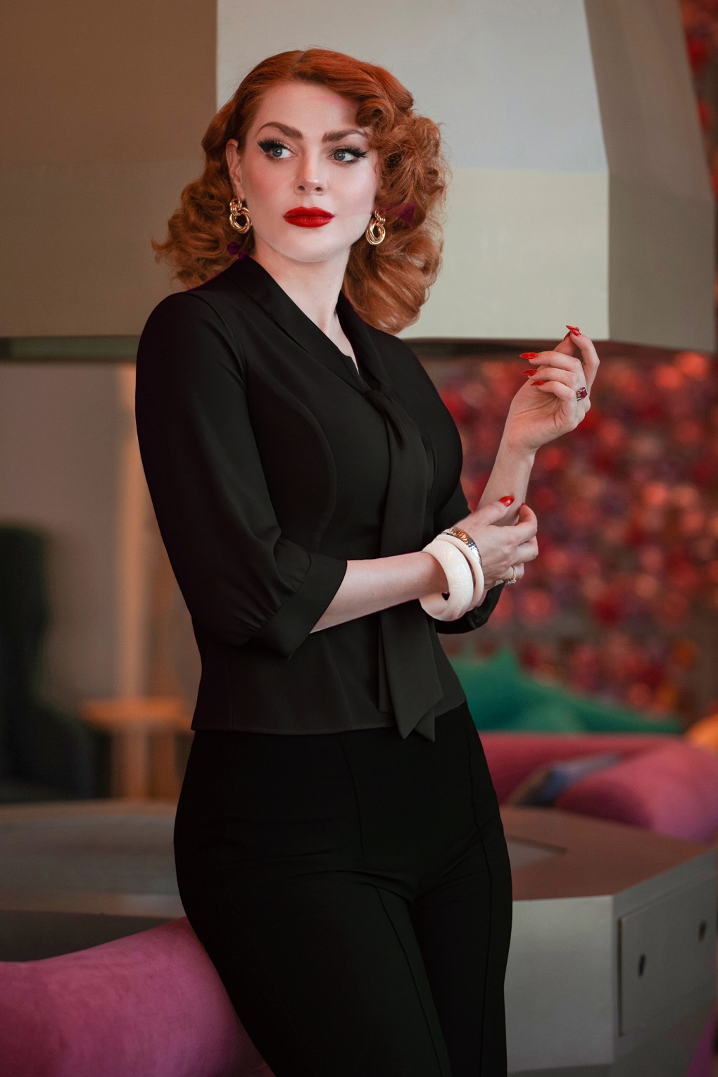 Sophia Lee Bluse in Schwarz.