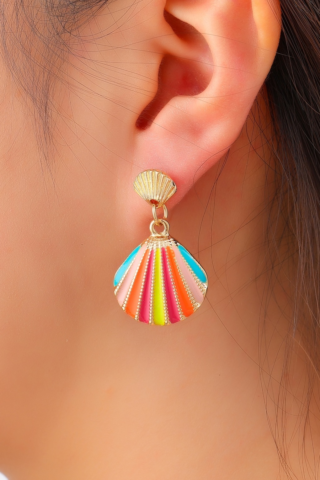 Striped Shell Ohrringe in Gold