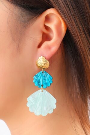 Triple Shells Ohrringe in Blau