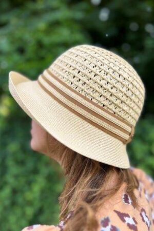 Diana Straw Crochet Cloche Hut in Sand