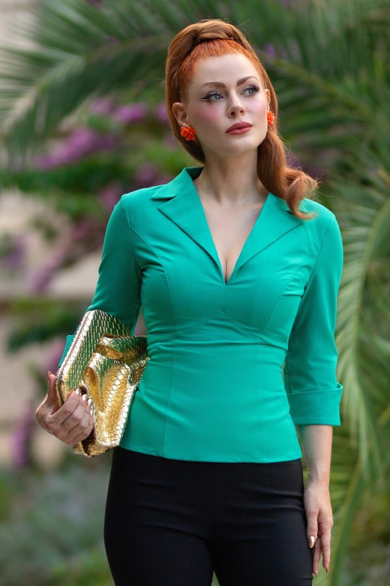 Exklusiv bei Topvintage ~ The Dianne Bluse in Grün