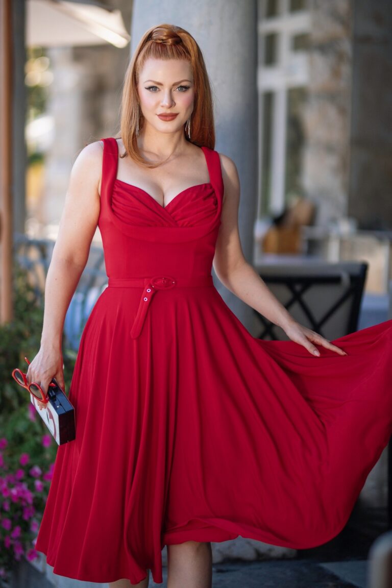 Exklusiv bei Topvintage ~ The Gina Lee Swingkleid in Rot