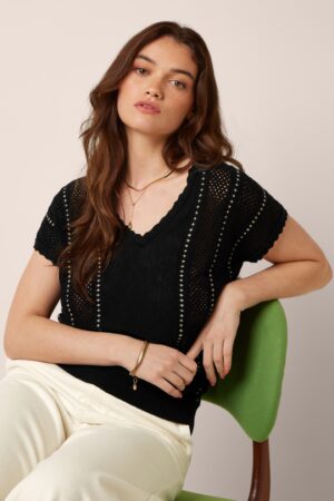 Lyra Marea Oberteil in Schwarz