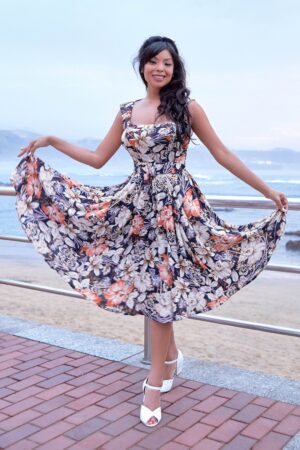 Marion Lee Blumen Swing Kleid in Marineblau und Multi