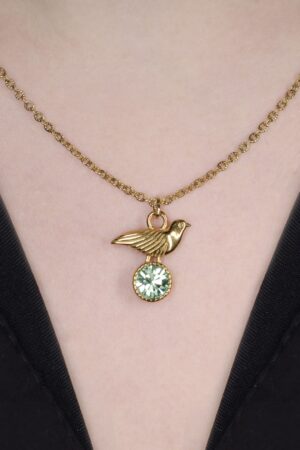 Merle Kette in Ozean