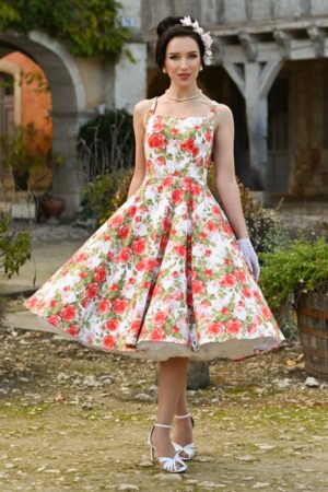 Rosewood Romance Swingkleid in Weiß