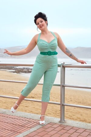 Sabrina-Gia karierter Playsuit in Grün und Weiß.