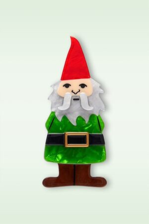 There's No Place Like Gnome Brosche!