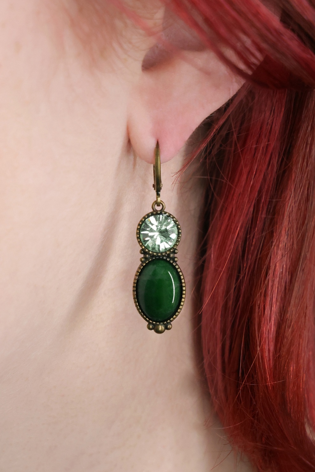 Tosca Ohrringe in Tannengrün.