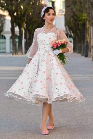 Exklusiv bei Topvintage ~ Grace Elizabeth Swingkleid in Weiß mit Tüll