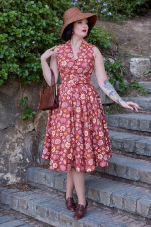 Elyne Rusti Swingkleid in Himbeerrot
