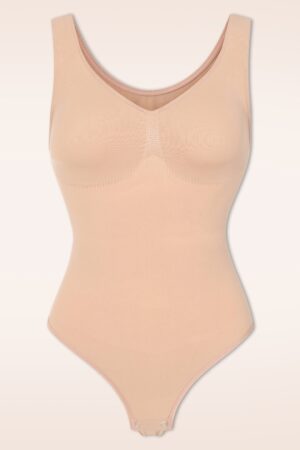 Topvintage-Exklusiv ~ Hourglass Define Figurformender String-Body in Beige